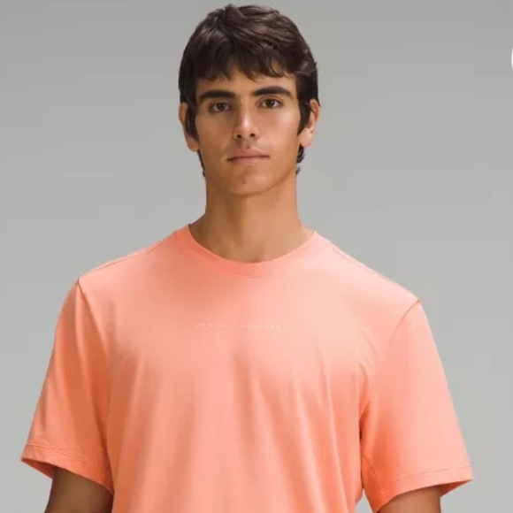 NWT Lululemon Zeroed In Short Sleeve Shirt Mens Size XL Color Coral Kiss - Picture 1 of 14